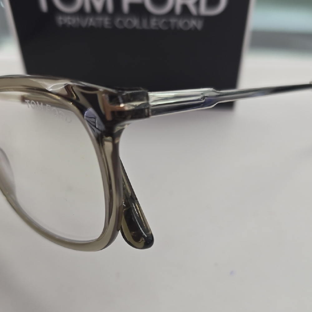 Tom Ford Gray Transparent Glasses - Picture 3 of 4
